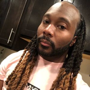 Meet your Posher, Erick